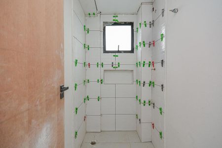 Banheiro de apartamento à venda com 1 quarto, 24m² em Vila Gea, São Paulo