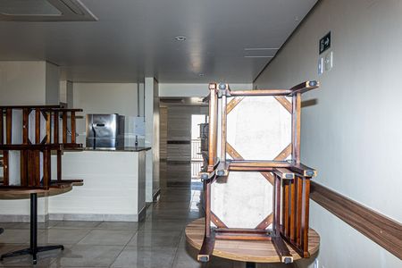 Apartamento à venda com 73m², 3 quartos e 2 vagas Apartamento à venda com 73m², 3 quartos e 2 vagasÁrea comum - Salão de festas