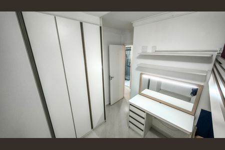 Apartamento à venda com 73m², 3 quartos e 2 vagas Apartamento à venda com 73m², 3 quartos e 2 vagasQuarto 2