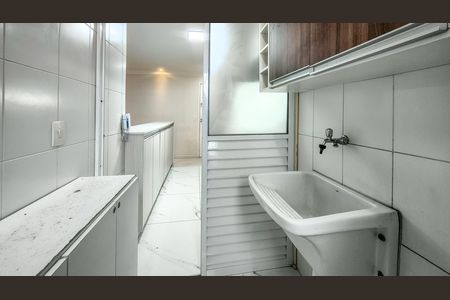 Apartamento à venda com 73m², 3 quartos e 2 vagas Apartamento à venda com 73m², 3 quartos e 2 vagasÁrea de Serviço
