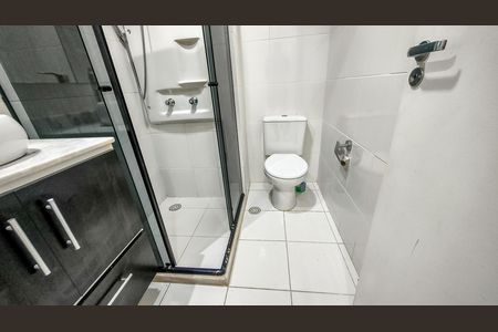 Apartamento à venda com 73m², 3 quartos e 2 vagas Apartamento à venda com 73m², 3 quartos e 2 vagasBanheiro