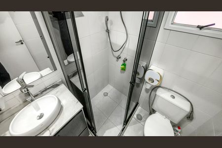 Apartamento à venda com 73m², 3 quartos e 2 vagas Apartamento à venda com 73m², 3 quartos e 2 vagasBanheiro da Suíte