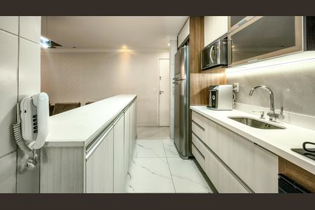 Apartamento à venda com 73m², 3 quartos e 2 vagas Apartamento à venda com 73m², 3 quartos e 2 vagasCozinha