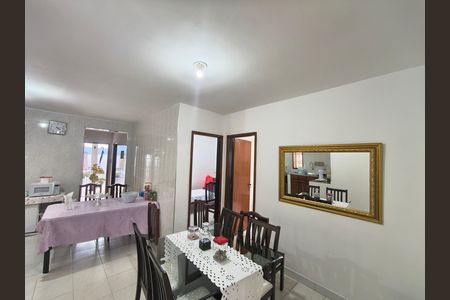 Casa à venda com 300m², 4 quartos e 1 vaga