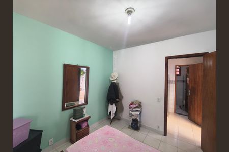 Casa à venda com 300m², 4 quartos e 1 vaga