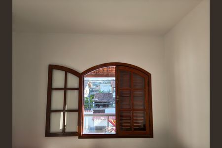 Casa à venda com 300m², 4 quartos e 1 vaga