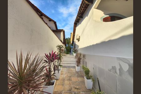 Casa à venda com 300m², 4 quartos e 1 vaga