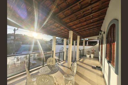 Casa à venda com 300m², 4 quartos e 1 vaga