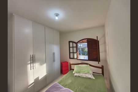 Casa à venda com 300m², 4 quartos e 1 vaga