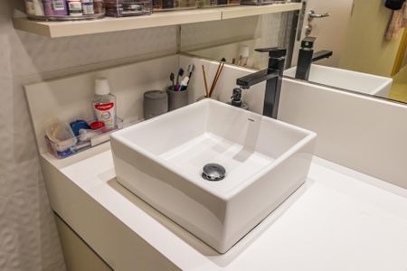 Apartamento para alugar com 68m², 2 quartos e 1 vaga Apartamento para alugar com 68m², 2 quartos e 1 vagaBanheiro da Suíte