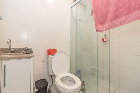 Apartamento à venda com 67m², 2 quartos e 1 vaga Apartamento à venda com 67m², 2 quartos e 1 vagaBanheiro da Suíte