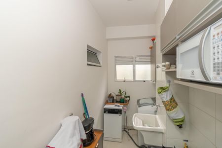 Apartamento à venda com 67m², 2 quartos e 1 vaga Apartamento à venda com 67m², 2 quartos e 1 vagaCozinha e Área de Serviço