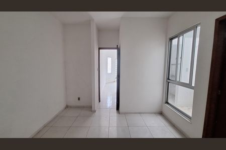 Casa para alugar com 80m², 2 quartos e 1 vaga Casa para alugar com 80m², 2 quartos e 1 vagaQuarto 3