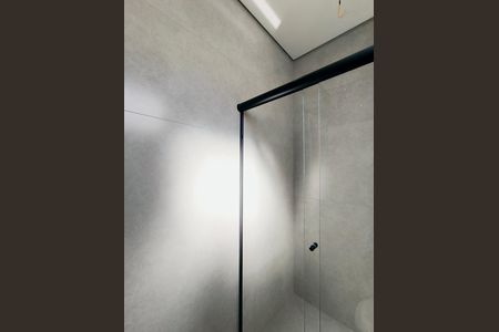 Casa de condomínio à venda com 152m², 3 quartos e 4 vagas Casa de condomínio à venda com 152m², 3 quartos e 4 vagasBanheiro 2