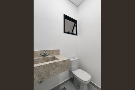 Casa de condomínio à venda com 152m², 3 quartos e 4 vagas Casa de condomínio à venda com 152m², 3 quartos e 4 vagasLavabo