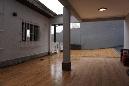 Casa para alugar com 220m², 4 quartos e 5 vagasGaragem
