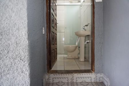 Casa para alugar com 220m², 4 quartos e 5 vagasBanheiro 2