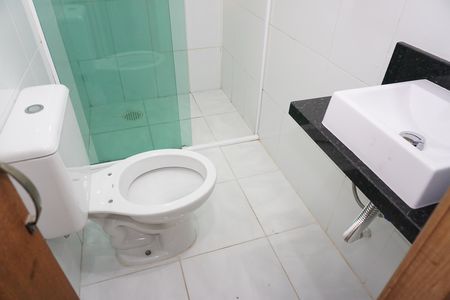Casa para alugar com 220m², 4 quartos e 5 vagasBanheiro da Suíte 1