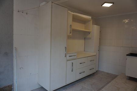 Casa para alugar com 220m², 4 quartos e 5 vagasLavanderia 2