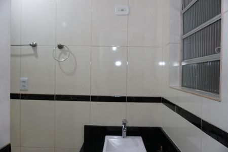 Casa para alugar com 220m², 4 quartos e 5 vagasBanheiro da Suíte 2