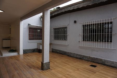 Casa para alugar com 220m², 4 quartos e 5 vagasGaragem