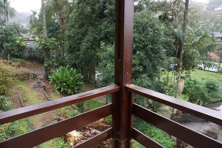 Casa para alugar com 220m², 4 quartos e 5 vagasVaranda