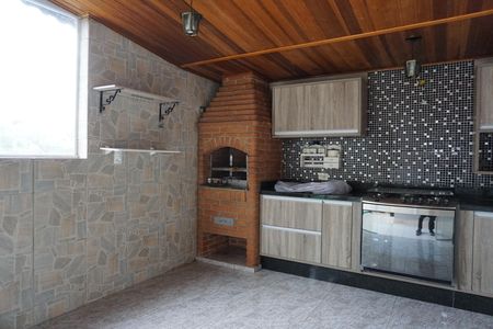 Casa para alugar com 220m², 4 quartos e 5 vagasChurrasqueira