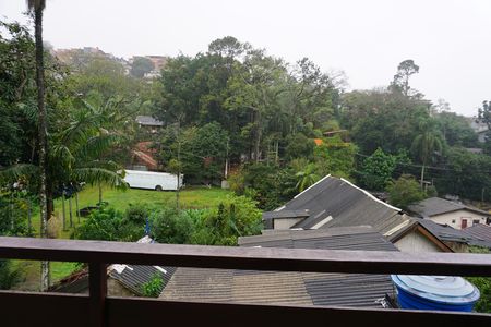 Casa para alugar com 220m², 4 quartos e 5 vagasVaranda