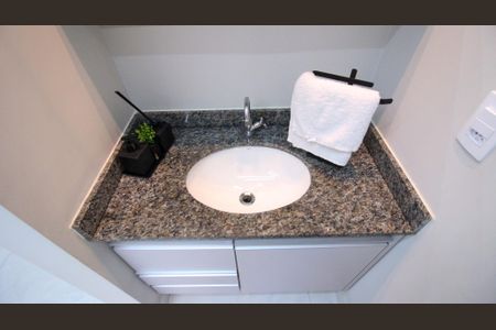 Apartamento à venda com 34m², 2 quartos e sem vaga Apartamento à venda com 34m², 2 quartos e sem vagaBanheiro