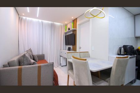 Sala/Cozinha de apartamento à venda com 2 quartos, 34m² em Cidade São Mateus, São Paulo