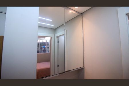 Apartamento à venda com 34m², 2 quartos e sem vaga Apartamento à venda com 34m², 2 quartos e sem vagaBanheiro