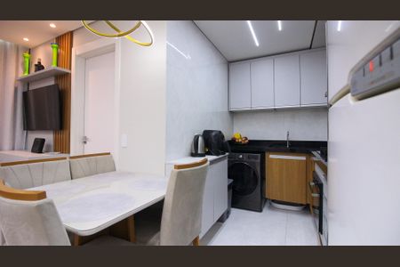 Apartamento à venda com 34m², 2 quartos e sem vaga Apartamento à venda com 34m², 2 quartos e sem vagaSala/Cozinha