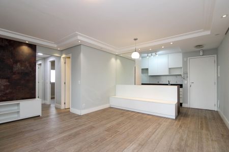 Apartamento à venda com 70m², 2 quartos e 1 vaga Apartamento à venda com 70m², 2 quartos e 1 vagaSala