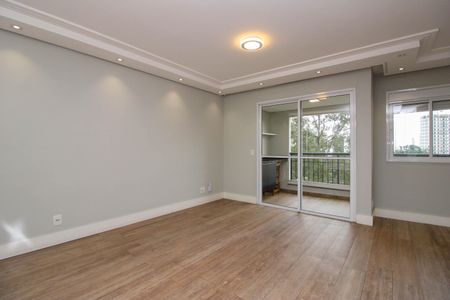 Apartamento à venda com 70m², 2 quartos e 1 vaga Apartamento à venda com 70m², 2 quartos e 1 vagaSala