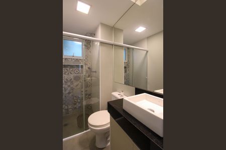 Apartamento à venda com 70m², 2 quartos e 1 vaga Apartamento à venda com 70m², 2 quartos e 1 vagaBanheiro