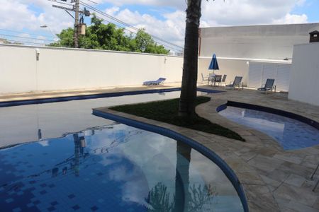 Apartamento à venda com 90m², 3 quartos e 2 vagasÁrea comum - Piscina