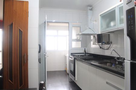 Apartamento à venda com 90m², 3 quartos e 2 vagasCozinha