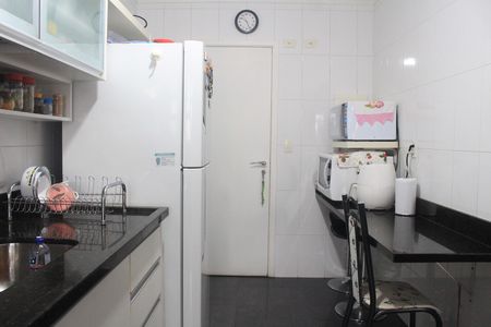 Apartamento à venda com 90m², 3 quartos e 2 vagasCozinha