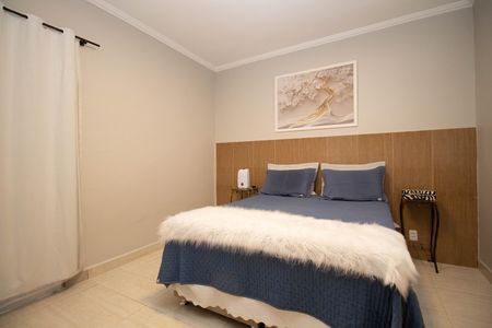 Casa à venda com 280m², 4 quartos e 5 vagas Casa à venda com 280m², 4 quartos e 5 vagasSuíte Master