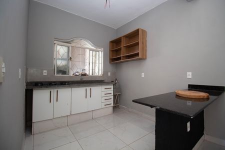 Casa à venda com 280m², 4 quartos e 5 vagas Casa à venda com 280m², 4 quartos e 5 vagasChurrasqueira