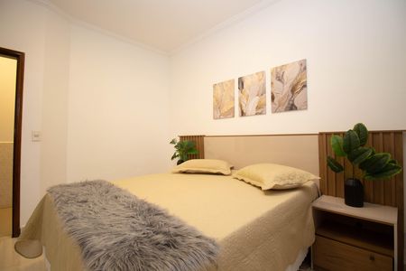 Casa à venda com 280m², 4 quartos e 5 vagas Casa à venda com 280m², 4 quartos e 5 vagasSuíte