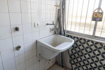 Apartamento à venda com 60m², 2 quartos e 1 vaga Apartamento à venda com 60m², 2 quartos e 1 vagaCozinha e Área de Serviço