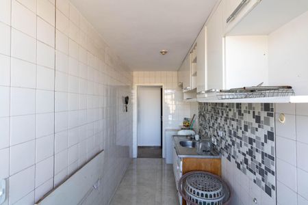 Apartamento à venda com 60m², 2 quartos e 1 vaga Apartamento à venda com 60m², 2 quartos e 1 vagaCozinha e Área de Serviço