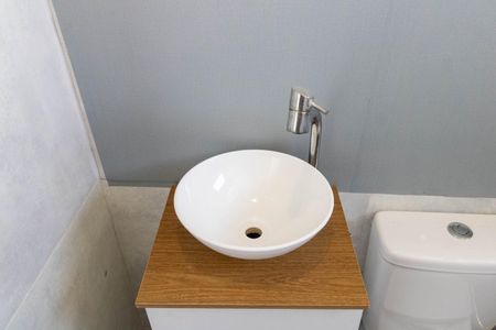 Banheiro de apartamento à venda com 2 quartos, 60m² em Campo Grande, Rio de Janeiro