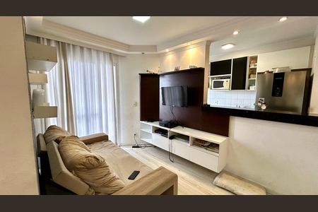 Apartamento para alugar com 55m², 2 quartos e 1 vaga Apartamento para alugar com 55m², 2 quartos e 1 vagaSala