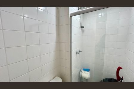 Apartamento para alugar com 55m², 2 quartos e 1 vaga Apartamento para alugar com 55m², 2 quartos e 1 vagaBanheiro 1