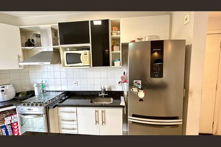 Cozinha de apartamento para alugar com 2 quartos, 55m² em Vila Endres, Guarulhos