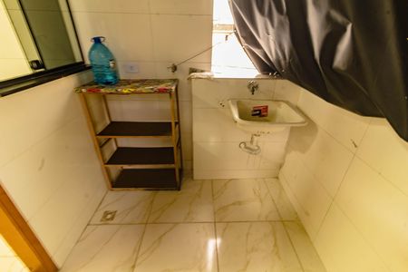 Casa para alugar com 80m², 2 quartos e sem vaga