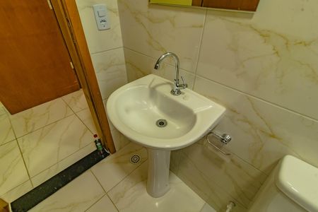 Casa para alugar com 80m², 2 quartos e sem vaga