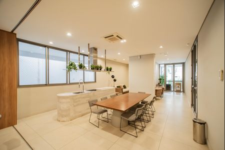 Apartamento à venda com 77m², 2 quartos e 1 vaga Apartamento à venda com 77m², 2 quartos e 1 vagaÁrea comum - Salão de festas